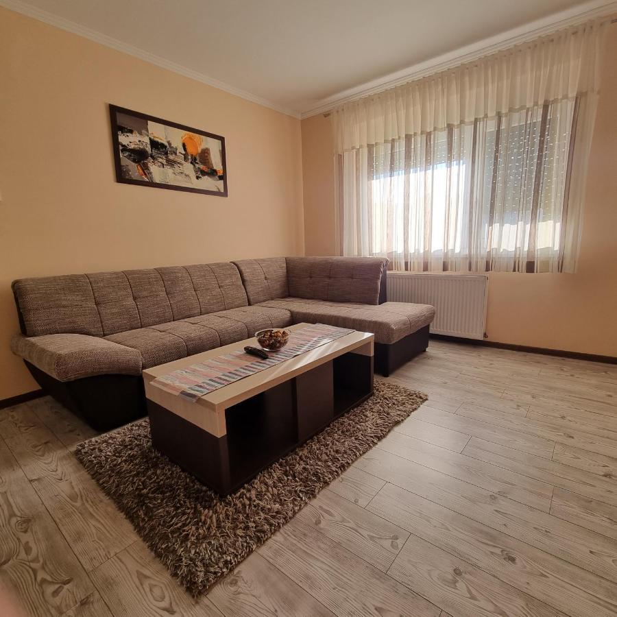 Koks Apartmans Subotica Exterior photo